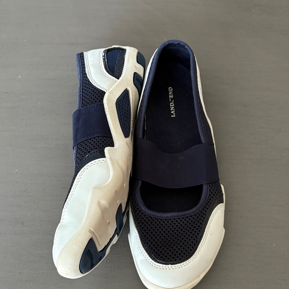 Lands' End Women's Navy and White Mesh Sneakers - Picture 2 of 4
